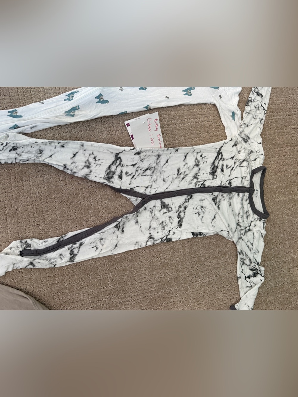 Kyte BABY Marble-Print Footie in White & Black